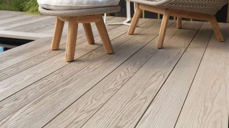 planeo Authoria PureBoard solid decking - Light Lime Oak 3.6m textured