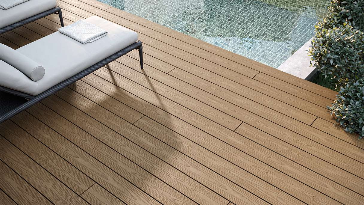 planeo CoEXWood WPC decking complete set solid plank - sand/caramel textured