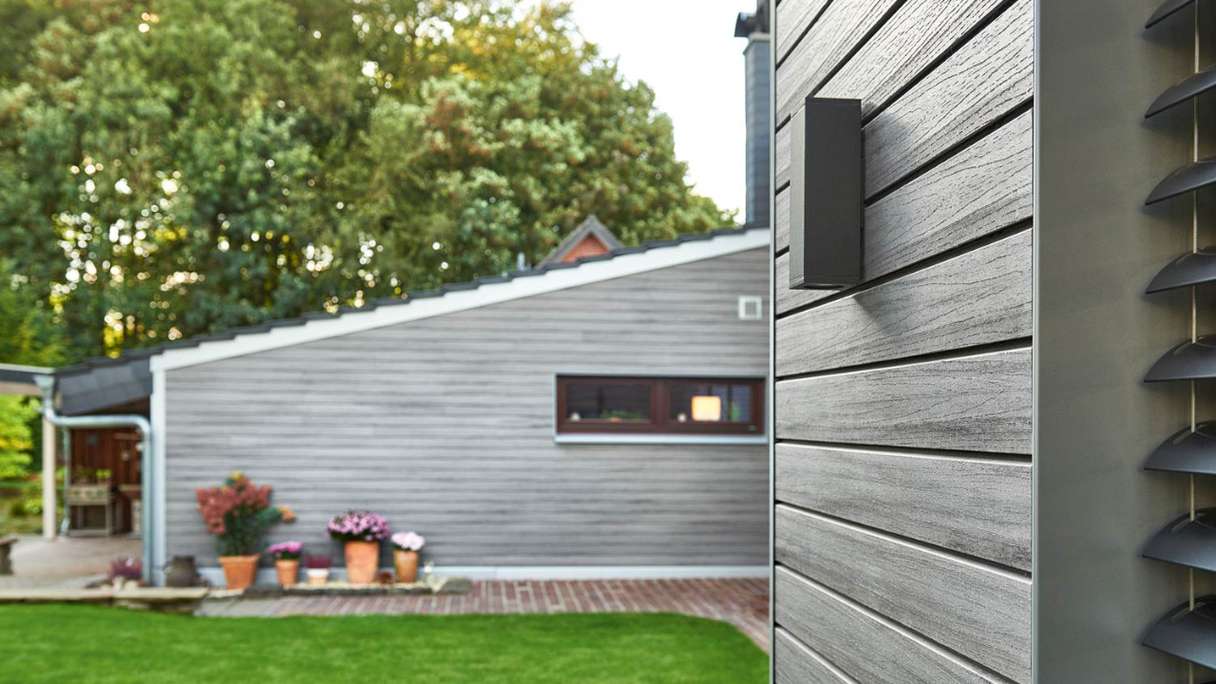 planeo Fassado - WPC rhombus strip facade cladding graphite grey