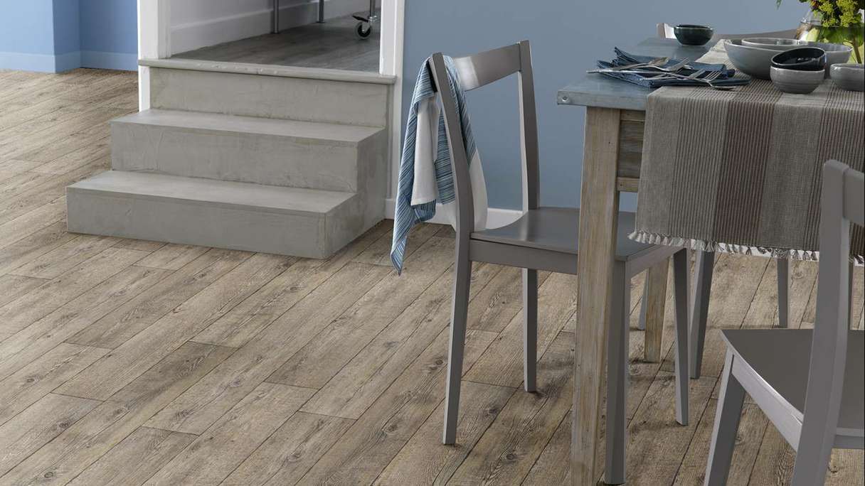 Gerflor PVC Floor - BOOSTER FARM PECAN 4m x 30m - 1393