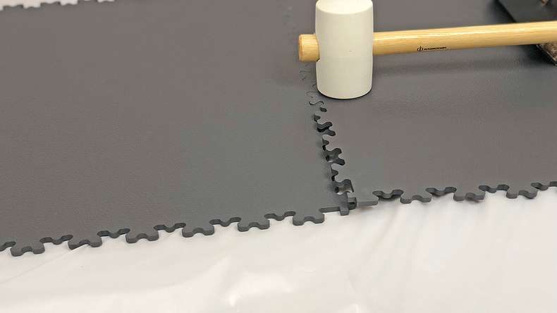 Gerflor garage flooring – R-Tile 7015 Dark Grey (39577015)