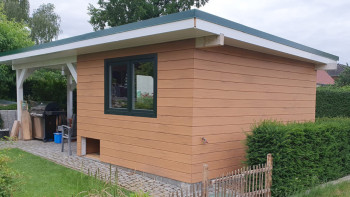 planeo Fassado - WPC rhombus strip façade cladding amber brown