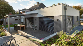 planeo Fassado - WPC rhombus strip facade cladding graphite grey