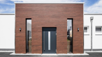 planeo Fassado - WPC rhombus strip facade cladding chestnut brown