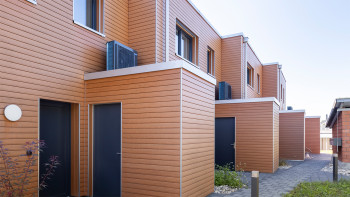 planeo Fassado - WPC rhombus strip facade cladding Prime amber brown
