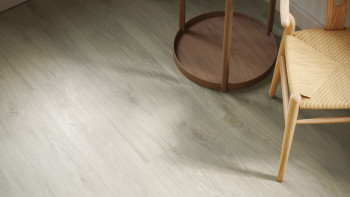 planeo adhesive vinyl - Object Woodline Oak Light Grey | Synchronous embossing (PLDD2570-EHE)