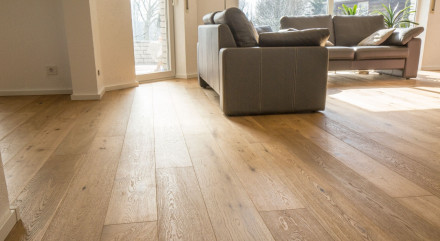 planeo parquet - oak, classic, brushed, uv-oiled