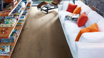 MEISTER Lindura wood flooring - HD 400 Oak authentic clay grey 8901